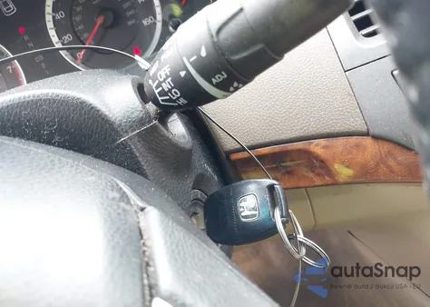 2008 Honda Accord 3.5 Ex-L из США, поврежденный, VIN 1HGCP368X8A004989